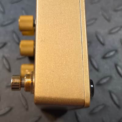 Stacks FX Fuzzgazer Limited Edition Gold Fuzz Gazer Foo Fighters image 3