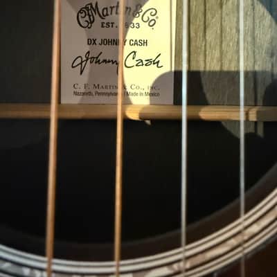 Martin DX Johnny Cash - Present - Black image 2