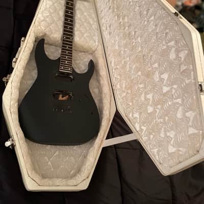 2000’s Ibanez Electric guitar Project with vintage Coffin Case!! image 23