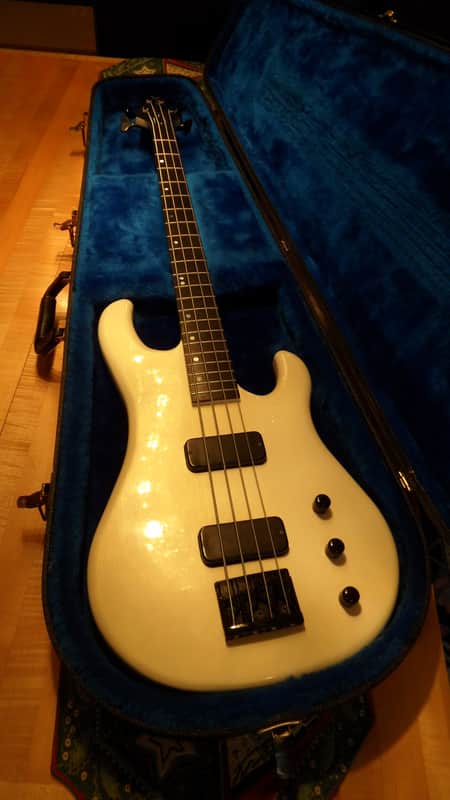 Gibson  IV Bass 1987 Pearl White image 1