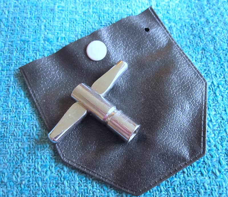 Drum Key with Pouch - NOS image 1