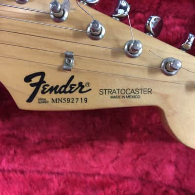 Fender Stratocaster 1998 - Black image 3