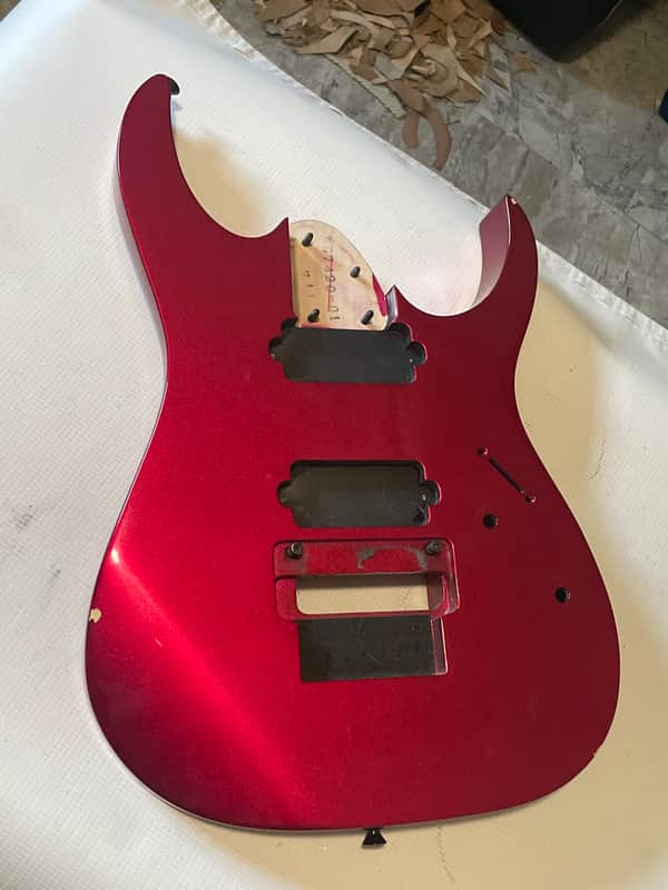 2000 Japan Fujigen Ibanez RG7420 7 String Magenta Crush Guitar