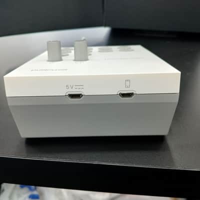 Roland GO:LIVECAST Smartphone Live Streaming Mixer 2020 - White image 4