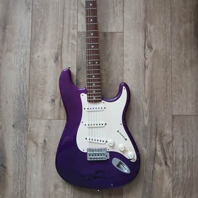 Squier Affinity Series Stratocaster with Indian Laurel Fretboard - Purple - Not Working image 2