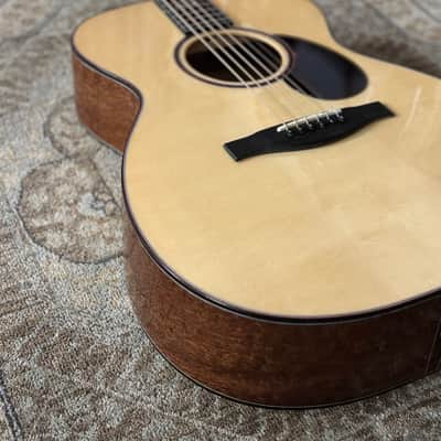Eastman L-OM-QS Acoustic Guitar w/ Hard Case & Free Pro Setup image 5