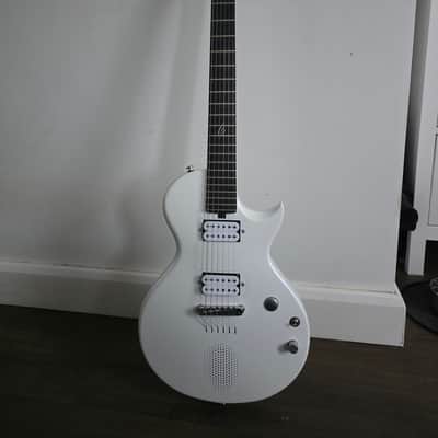 Enya Nova Go Sonic White Carbon Fibre Travel Guitar w/ Built-in Speaker + Case image 1