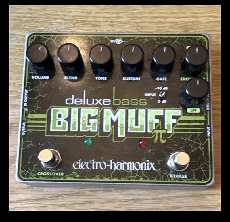 Electro-Harmonix Deluxe Bass Big Muff Pi Distortion / Sustainer 2012 - Present - Black / Green image 1
