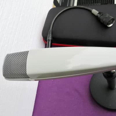 Sennheiser MD 421-2 Cardioid Dynamic Microphone Bild 5
