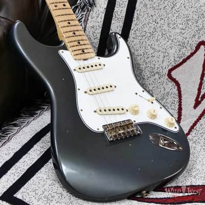 Fender Custom Shop Limited Edition 1968 Stratocaster Maple Neck Journeyman Relic Aged Charcoal Frost Metallic 7.95 lbs image 8