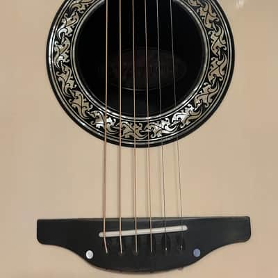 Ovation Balladeer Model 1111-6, 1974 - White image 4