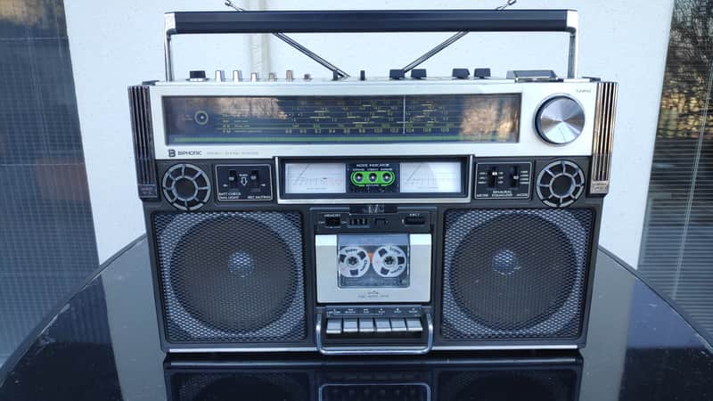 JVC RC-838W Rare & Iconic Stereo Boombox "Ghetto Blaster" image 1