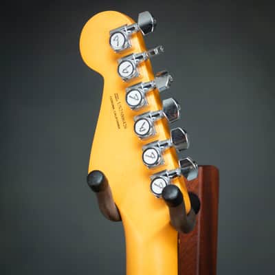 Fender American Ultra Luxe Vintage '60s Stratocaster Electric Guitar - Ice Blue Metallic - US25006426 image 7