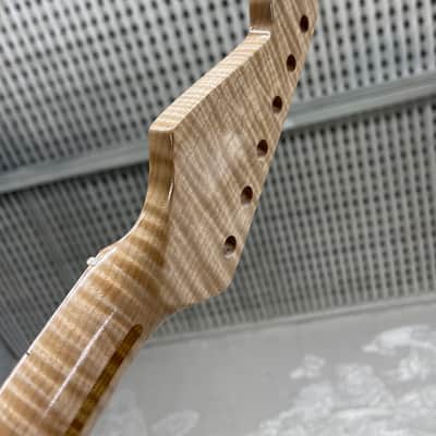 5A Flamed maple S neck - One Piece image 11