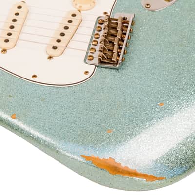 Fender CUSTOM SHOP STRAT 1965 LTD USA 3S TREM RW #CZ548544 - RELIC DAPHNE BLUE SPARKLE image 5