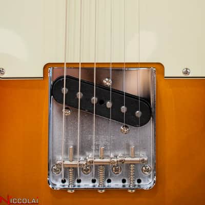 FENDER Limited Edition Vintera III Early '60s Telecaster Custom Rosewood Fingerboard, 3-Color Sunburst image 6