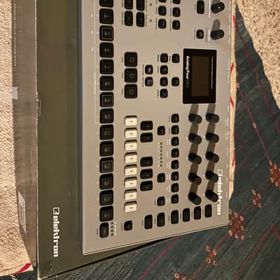 Elektron Analog Four MKII 4-Voice Tabletop Analog Synthesizer 2017 - Present - Grey