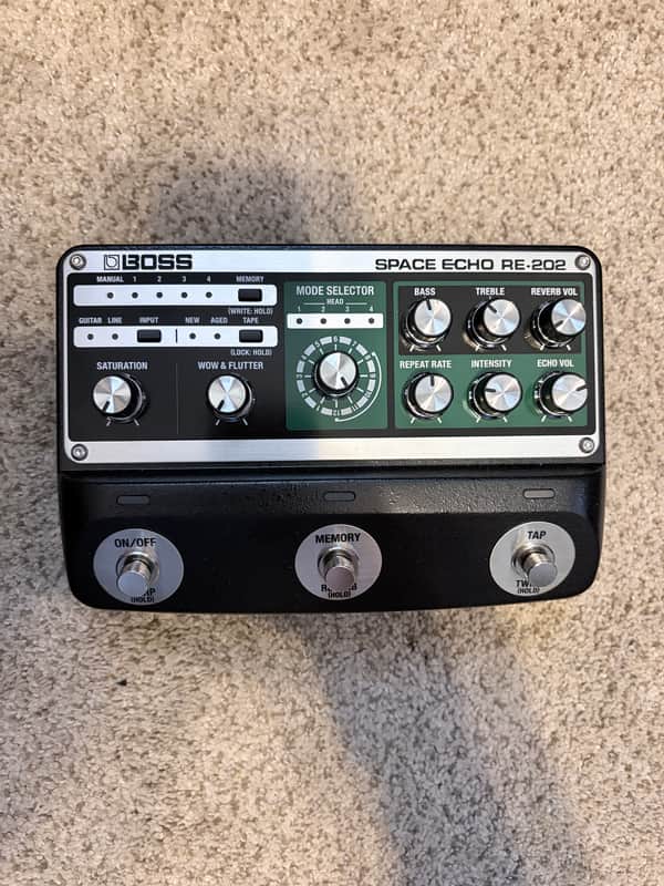 Boss RE-202 Space Echo
