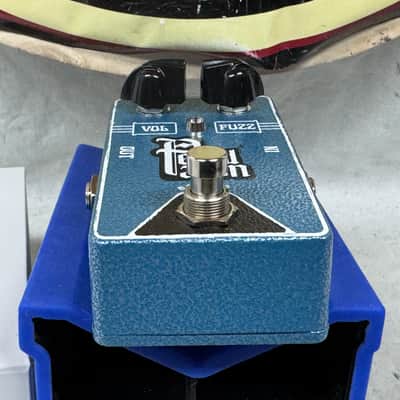 Pedal Pawn BC 108 bc108 Fuzz Pedal with Box image 3