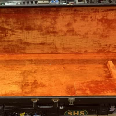 Fender Telecaster or other BASS Lefthanded Case 1965-67 - Black tolex image 1