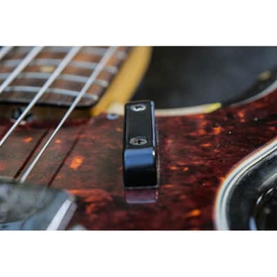 1964 Fender Precision Bass sunburst image 24