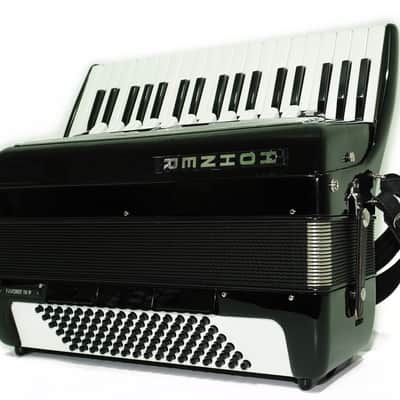 Hohner Favorit IV P Vintage Piano Accordion made in Germany, Original Keyboard Accordian, incl. Straps and Hard Case, 2659 image 5