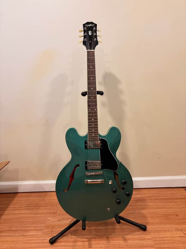 Epiphone ES-335 Traditional Pro