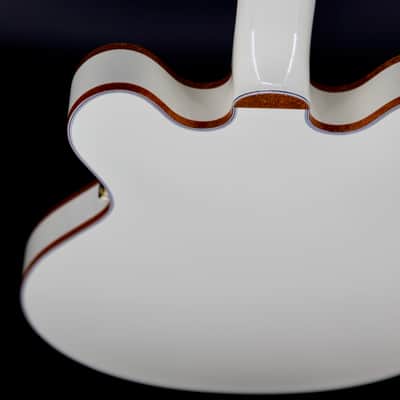 Gretsch FALCON™ CENTER BLOCK LTD DOUBLE-CUT WITH STRING-THRU BIGSBY 2025 - Vintage White image 13