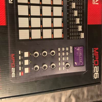 AKAI MPD26 Drum Pad USB image 6