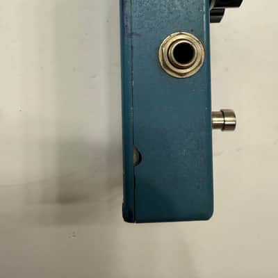 MXR MX-103 Blue Box Octave Fuzz Vintage 1974 Bud Box Script Logo Effect Pedal image 8