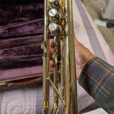 Olds Rafael Mendez Trumpet 1960 - Laquer image 8