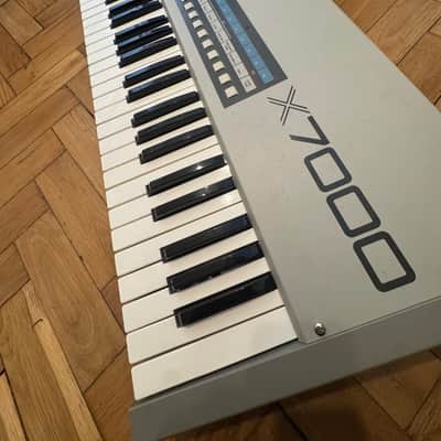 Akai X7000 Sampling Keyboard 1980s Silver image 3
