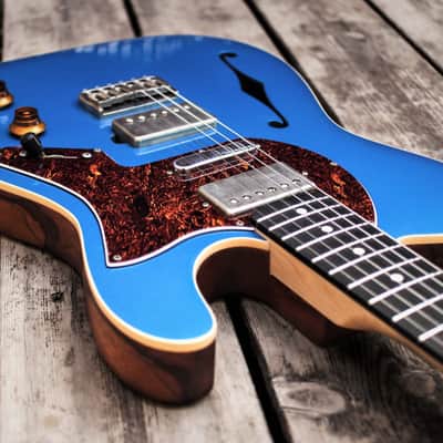 La Grange Guitars - SULTAN Metallic Blue image 4