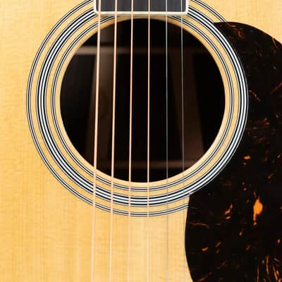 Martin HD-35 Standard Series Dreadnought Acoustic Guitar with Hardshell Case image 8