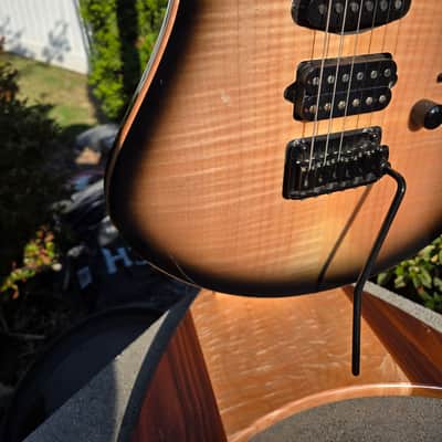 Suhr Pro Modern 2020 - Black burst image 4