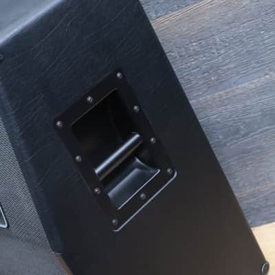 Mesa Boogie 2x12 Recto Vertical Slant 120-Watt 8-Ohm Guitar Cabinet w/Cover image 12