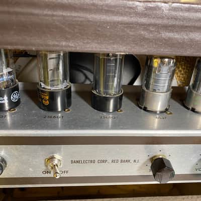 Danelectro Leader 1950s image 8