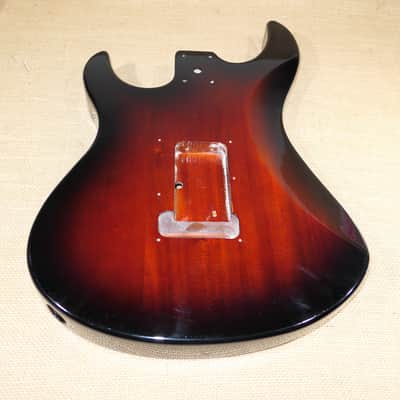 Body Sunburst, Genuine 2013 Yamaha Pacifica PAC 012 DLX image 5
