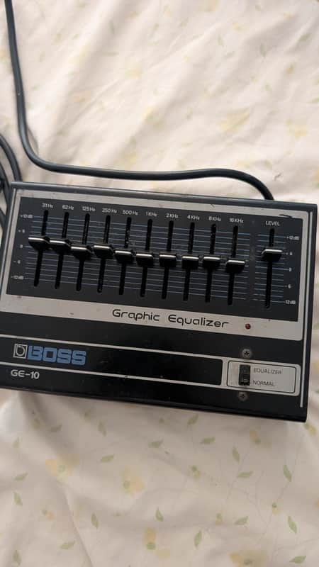 Boss GE-10