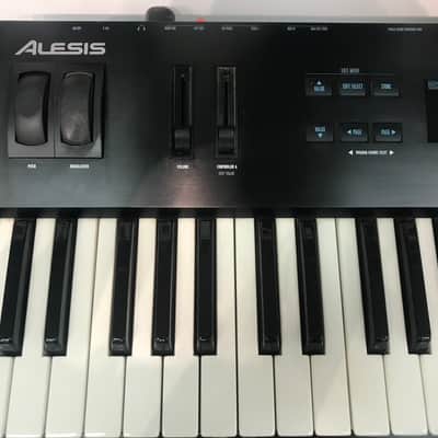 Alesis QS6 Synthesizer Keyboard | Reverb