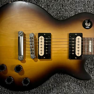 Gibson Les Paul LPJ 2014 120th anniversary - Fireburst - maple neck/top - gig bag and candy. image 2