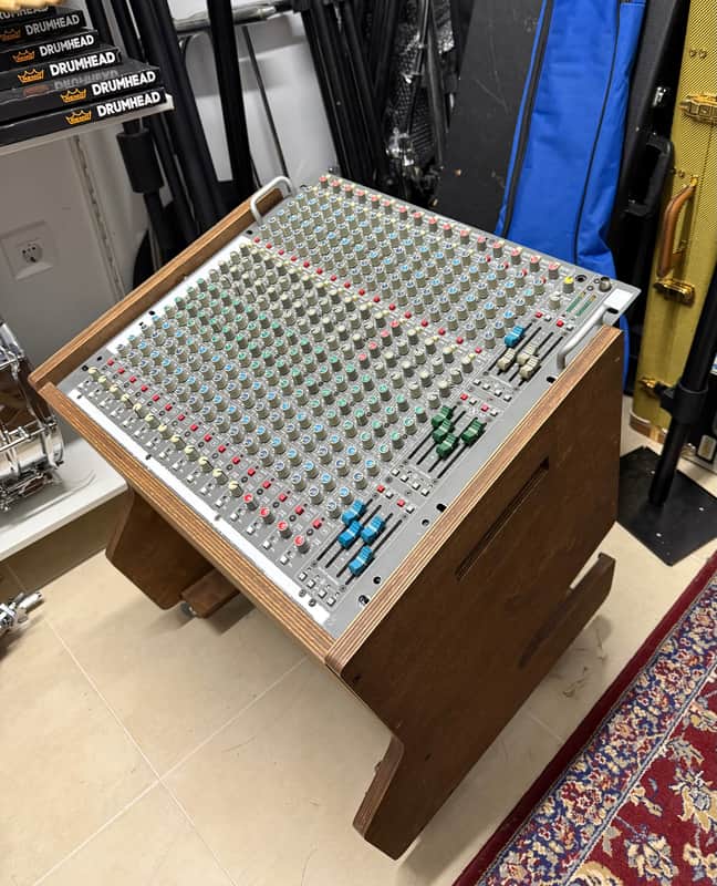 Crest Audio X rack M 2000 image 1