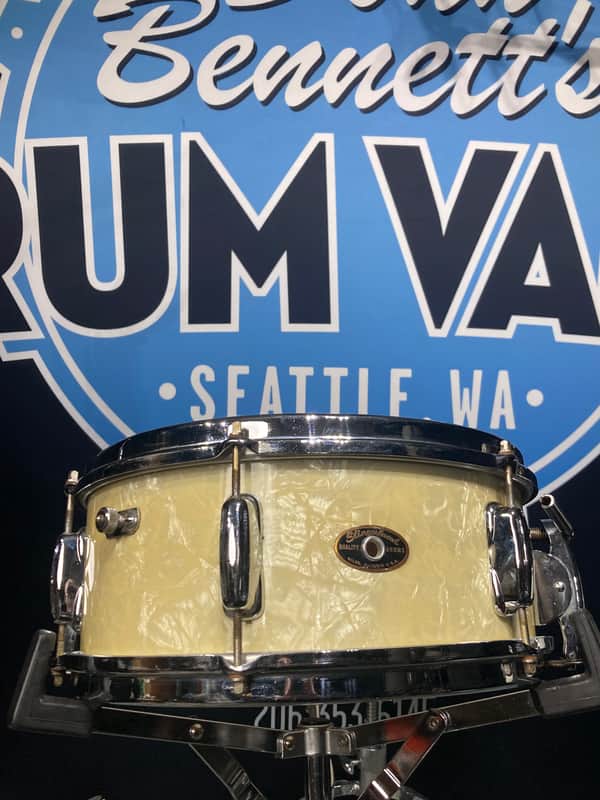 Slingerland - 5.5x14" 6 Lug Snare Drum 1960s - Marine Pearl image 1