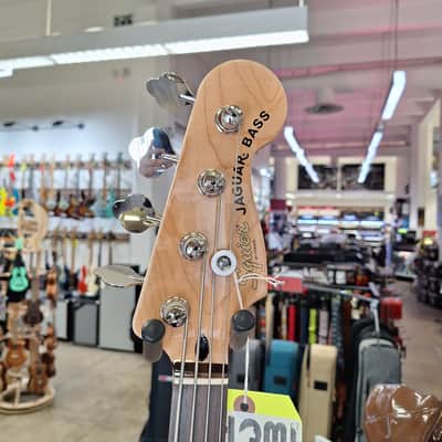 Squier Affinity Jaguar Bass H 2021 - Present - Charcoal Frost Metallic image 3