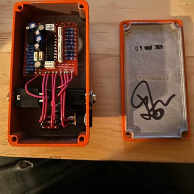 Mid-fi Electronics Thought Form - Runaway Delay Feedback Pedal image 2