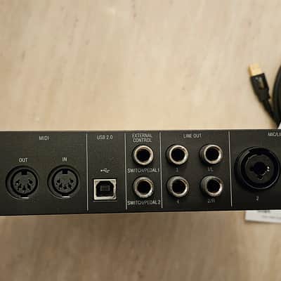 IK Multimedia AXE I/O USB Audio Interface with AmpliTube5 Software image 3