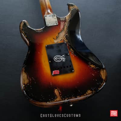 Fender Stratocaster Sunburst HSS Heavy Aged Relic by East Gloves Customs image 4