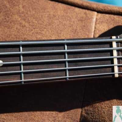Road Warrior! - 5 String Fender J Craft JBV - '62 Style Jazz Bass Reissue - Crafted in Japan - Pro Set Up w Perfect Frets/Action/Intonation - MOJO Drip 100% image 13
