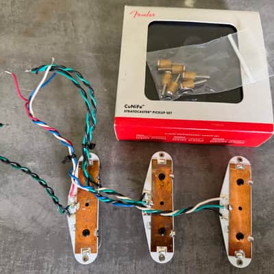 Fender CuNiFe Stratocaster Pickup Set image 3