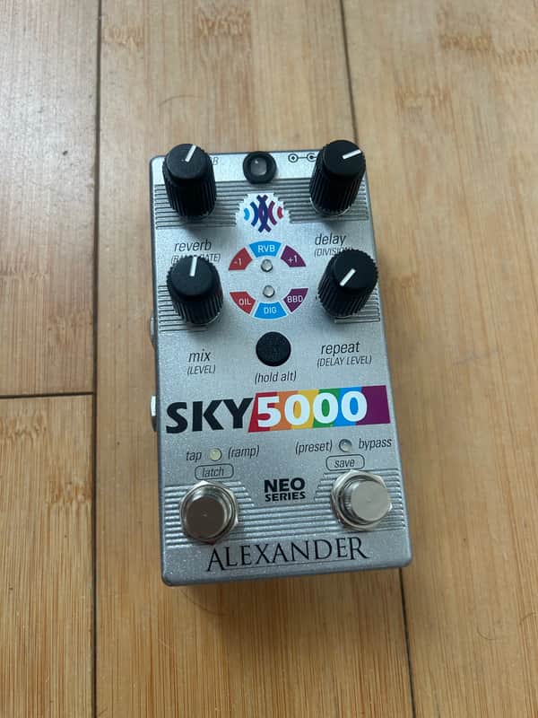Alexander Pedals Sky 5000 Neo Series Delay | Reverb